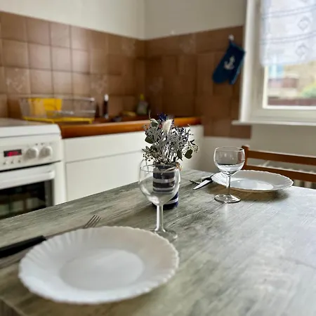 Holiday home Petit Kennedy Maison 4 Personnes Rochebonne *