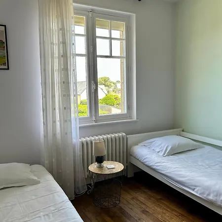 Holiday home Petit Kennedy Maison 4 Personnes Rochebonne